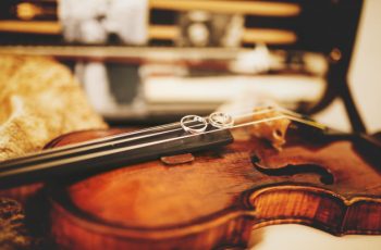 Curso de violino online com Certificado SÓ na Spalla! Curso EAD